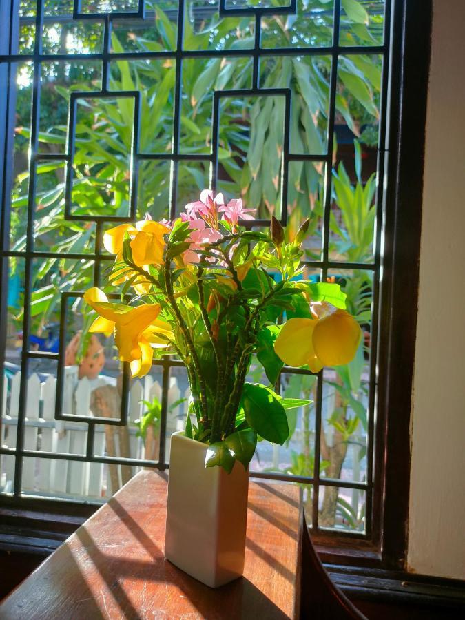 Lotus Corner - Heritage B&B Luang Prabang Esterno foto