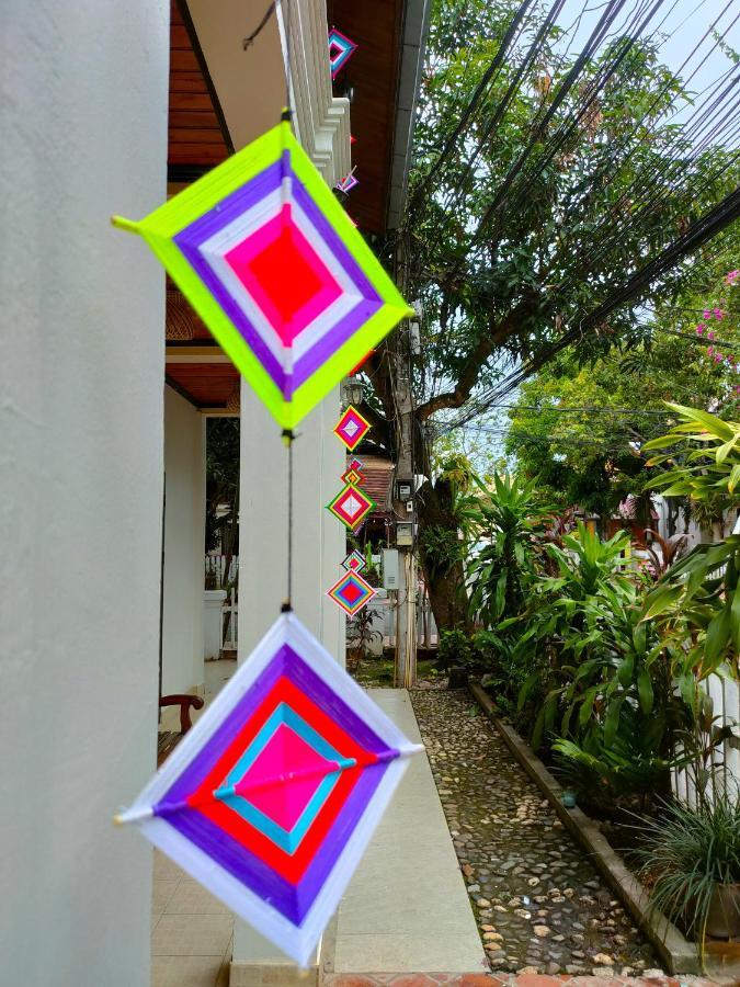 Lotus Corner - Heritage B&B Luang Prabang Esterno foto