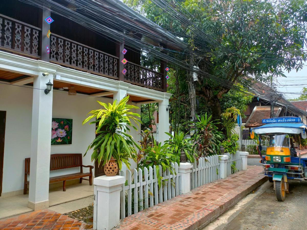 Lotus Corner - Heritage B&B Luang Prabang Esterno foto
