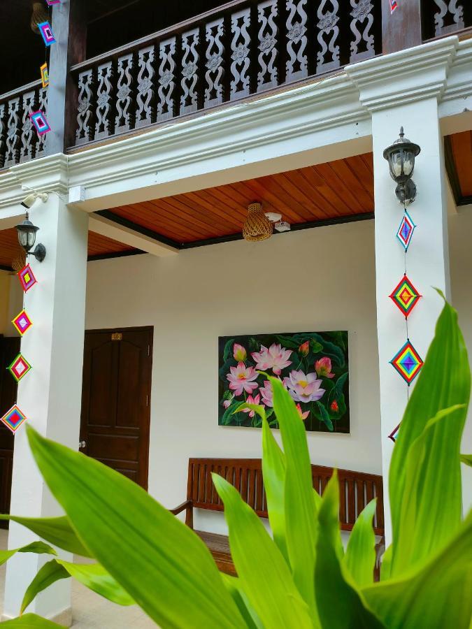 Lotus Corner - Heritage B&B Luang Prabang Esterno foto
