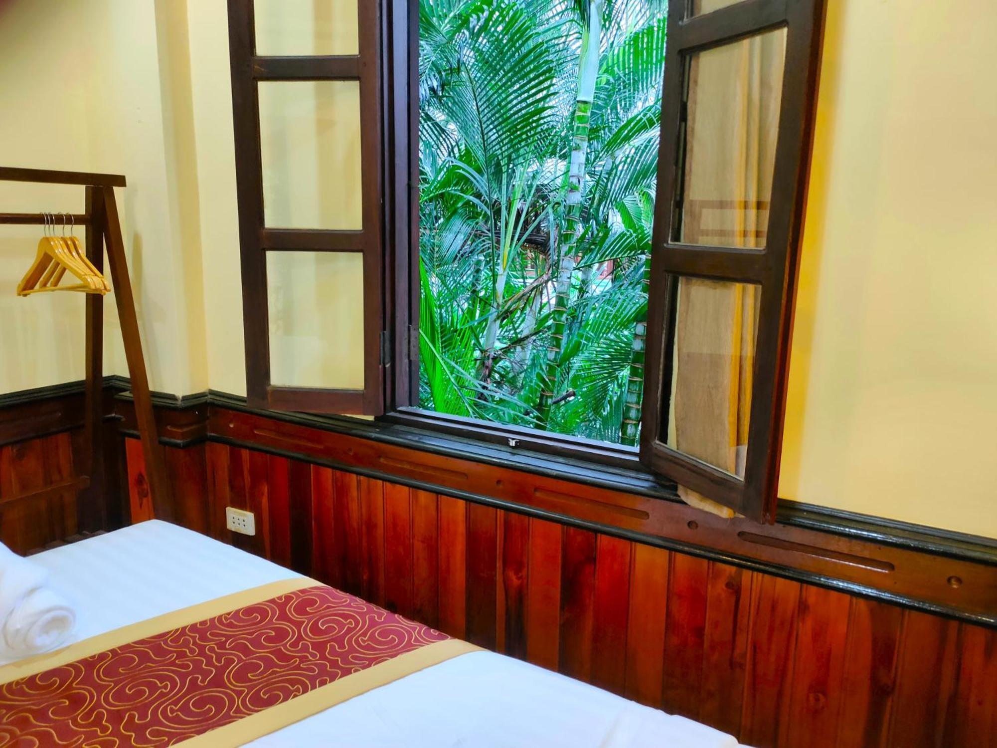 Lotus Corner - Heritage B&B Luang Prabang Esterno foto